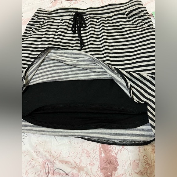 Knit skirt - Picture 6 of 9